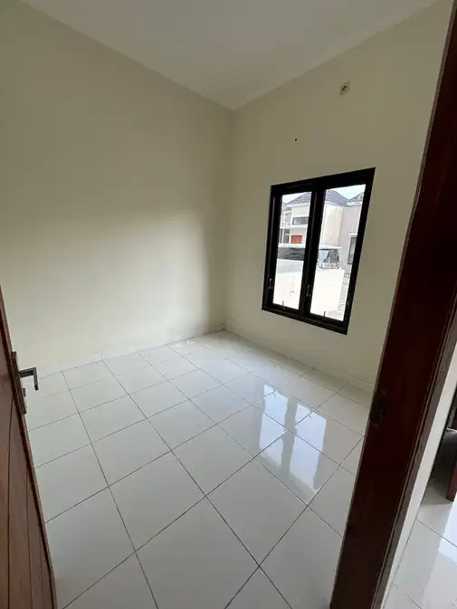 New Semi-Furnished House Near Balong Waterpark