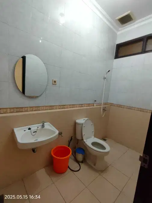 Strategically Located Property near Shopping Centers