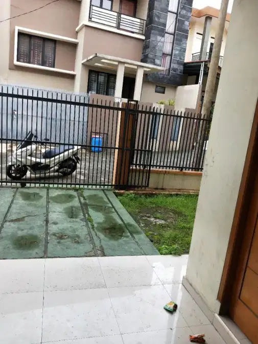 Spacious 2-Story House in Kalisari, East Jakarta with Private Parking
