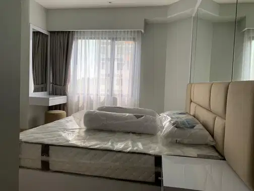 3-спальный кондоминиум Golf Karawaci - Полностью меблированный