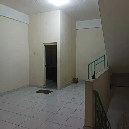 4.5x14m House in Jelambar, 3.5 Floors, 2 Bedrooms