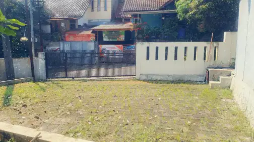 Comfortable Residential House in Bumi Pasundan Complex, Bandung