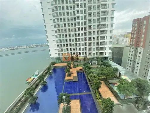 Green Bay Pluit Condominium with City View - Furnished Unit