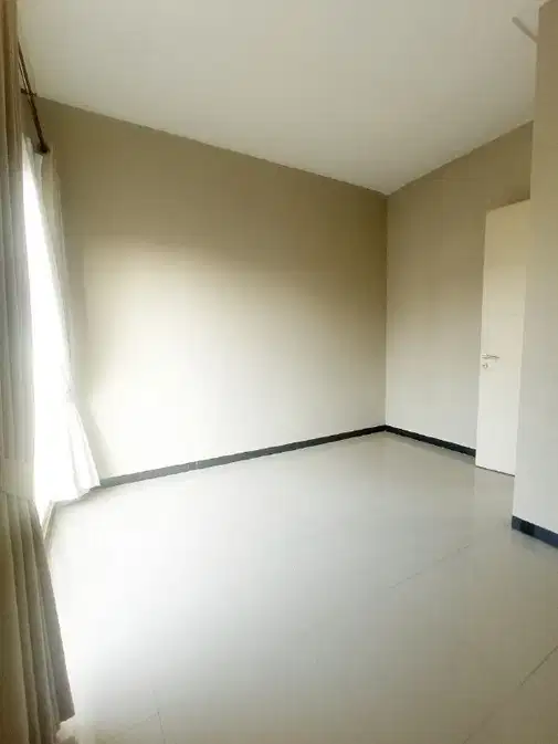 Semi-Furnished House in Strategic Location Dieng, Sukun Malang