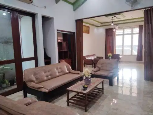 Furnished House in Quiet Residential Complex with 2-Car Carport