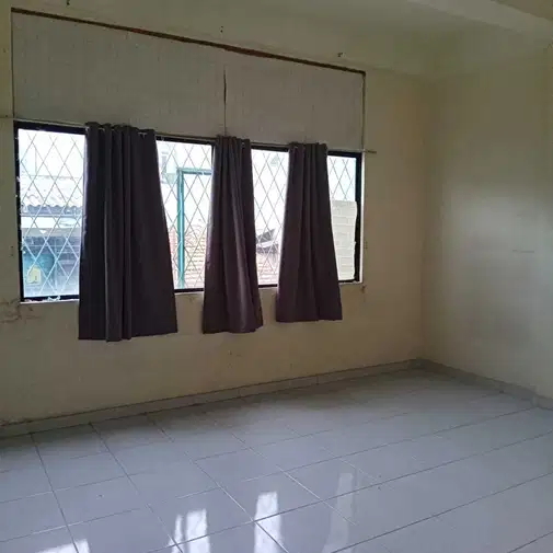 4.5x14m House in Jelambar, 3.5 Floors, 2 Bedrooms