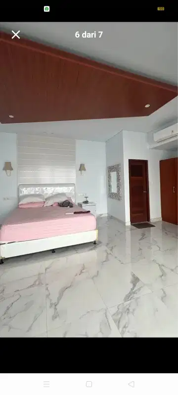 Modern Hunia Villa with Private Pool in Teuku Umar