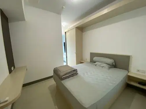 Anderson 2 BR Pool View Furnished Apartment