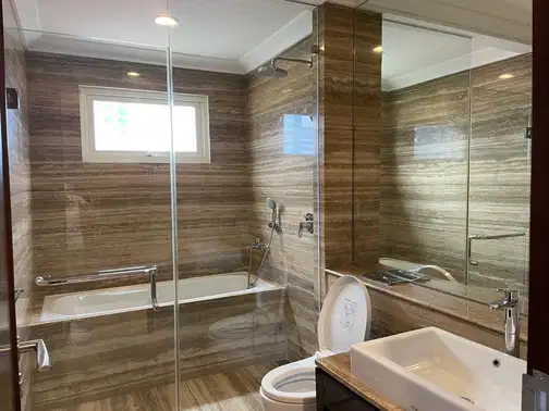 Pondok Indah Residence 3 жұмақты бұрыштық бөлмесі қосымша қызмет бөлмесі бар