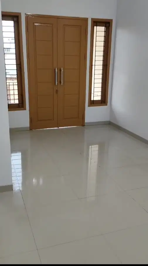 New Building in Sunter - 4 Bedrooms, Spacious Layout