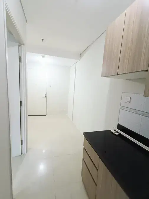 1 Bedroom Madison Park Apartment - Unfurnished, Clean, Ready to Move In