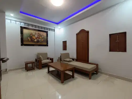 Classic, Clean House Near Renon with Two Bedrooms