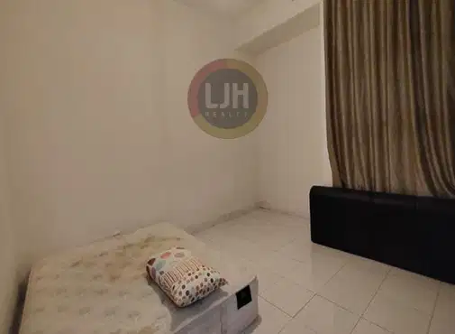 Rumah Di Batam Centre - Strategic City Center Location with Pool