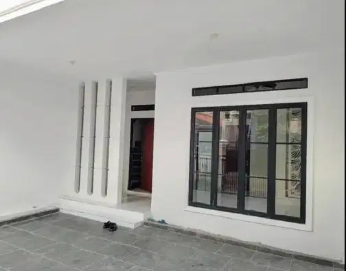 2-Story House in Tebet Barat, Strategic Location, Flood-Free