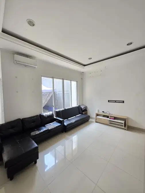 Cluster Whitsand Greenwich BSD House Rental