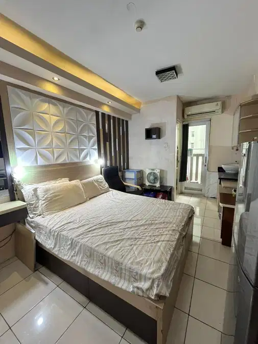 Studio Greenbay Pluit Furnished Apartment in West Jakarta