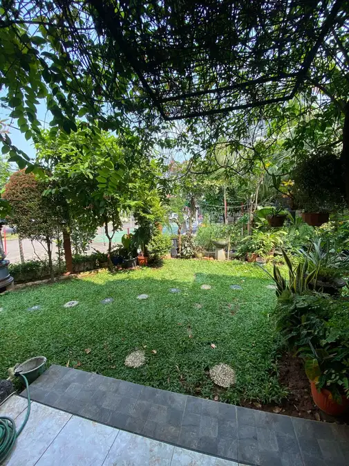 2-поверховий будинок у кластері Taman Puspa, Harapan Indah Bekasi