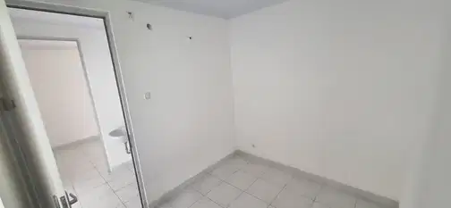 Compact Multi-Level Property with Mezanine