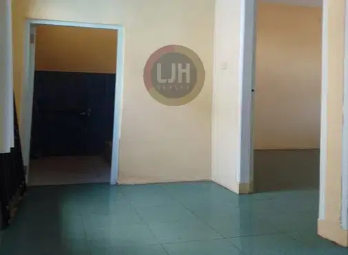Strategic Housing in Taman Carina Tanjung Uncang - Convenient Location