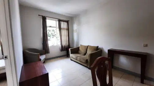 Furnished Townhouse on 2nd Floor, Clean and Comfortable