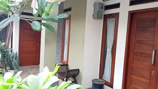 Spacious Residential Property with Multiple Amenities