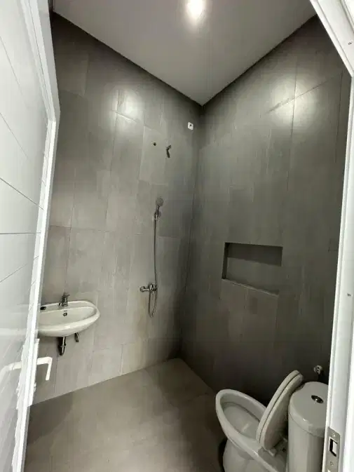 Comfortable Clean House with 3 Bedrooms and 3 Bathrooms