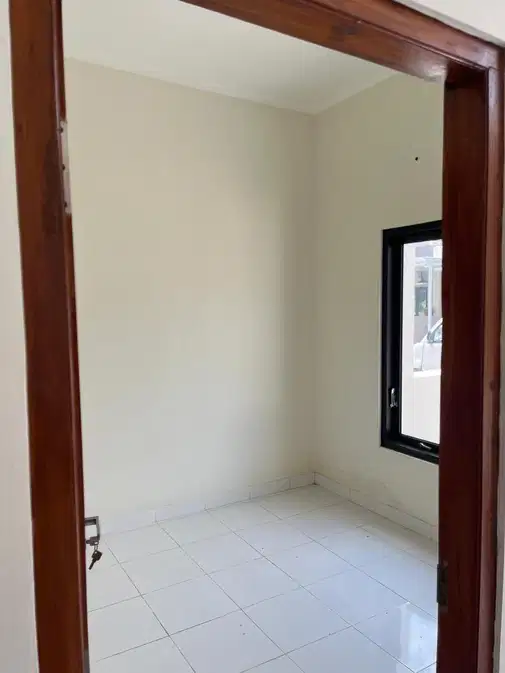 New Semi-Furnished House Near Balong Waterpark