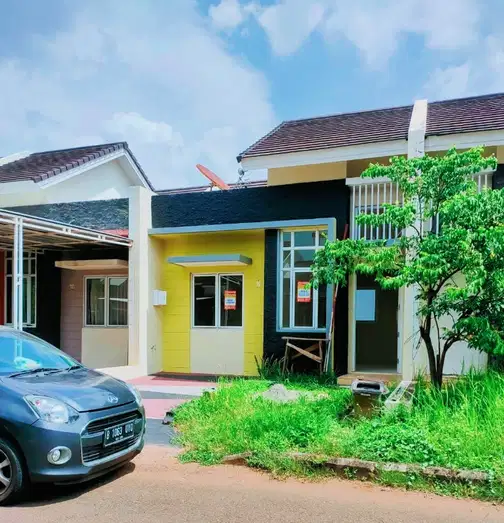 Comfortable Cluster Housing Near Toll Access and Shopping Center