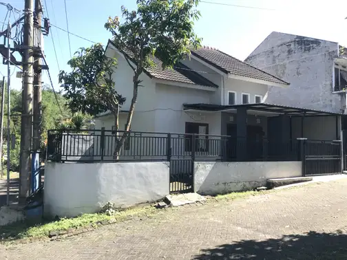 3-Bedroom House in Alam Dieng Residence with Perimeter Fence