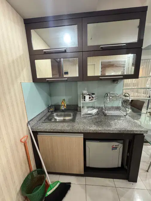 2 Bedroom Apartment at Puncak Permai, Pool View
