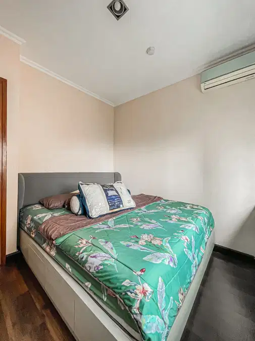 Spacious 2-Bedroom Apartment in Central Jakarta