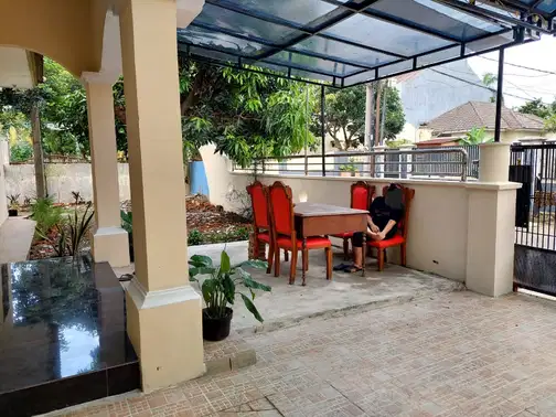 Просторный 3-комнатный дом в Persada Depok