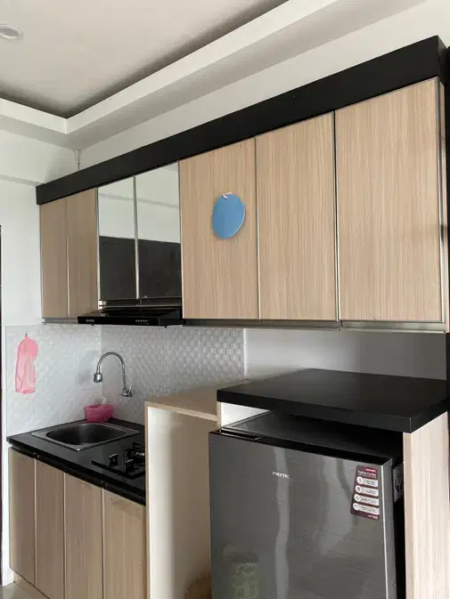 Monthly Rental 1 Bedroom Apartment with Free Laundry