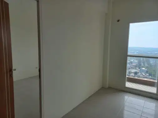 High-rise Apartment with City View