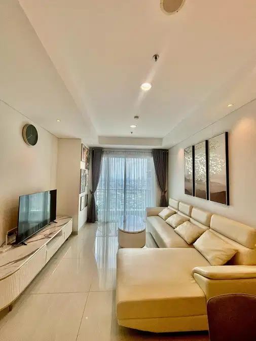 3 Bedroom Grand Madison Apartment - Fully Furnished and Ready to Move In