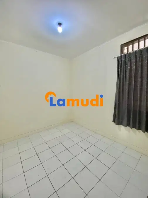 1-story house for rent in Sector 6 Gading Serpong