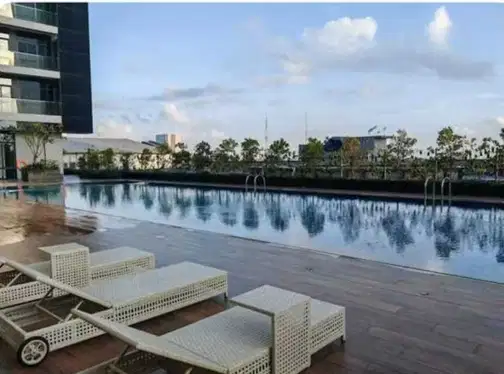 Studio Apartment at Vertu Ciputra World, 16th Floor, City Pool View