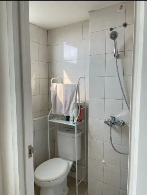Полностью меблированная квартира в Bintaro Park View