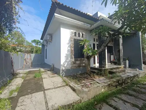 2-Bedroom House near Tangkuban Perahu Street