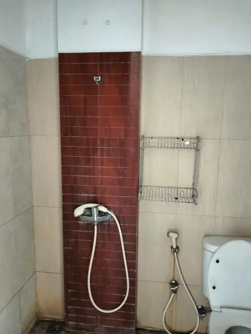 Modern, Well-Maintained Property Ready to Move In