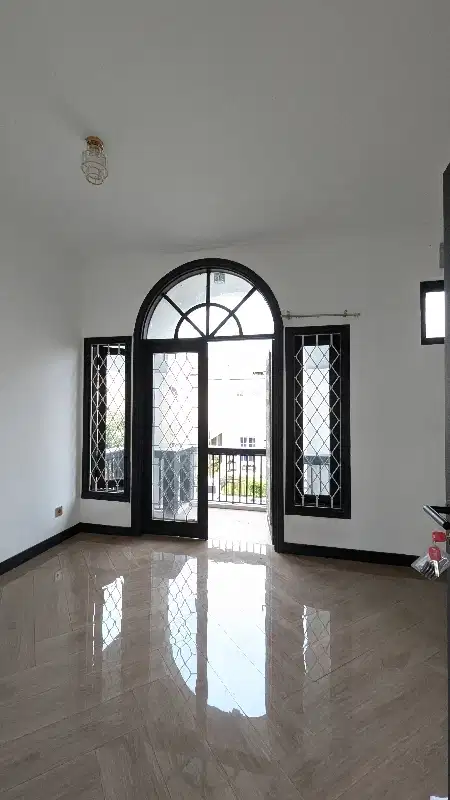 Modern 3-Bedroom House with Marble Floors Cibubur