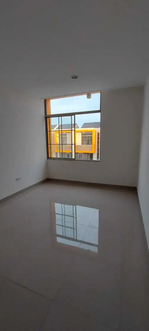 3-Bedroom House in PIK2, 3 Floors, 45 m² Land Area