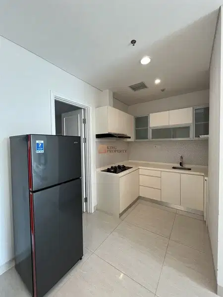 3 Bedroom Condominium Grand Madison - Elegant Design in Central Park, Grogol