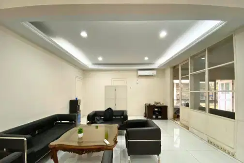 Sisingamangaraja, Kebayoran Baru ауданындағы стратегиялық жер учаскесі