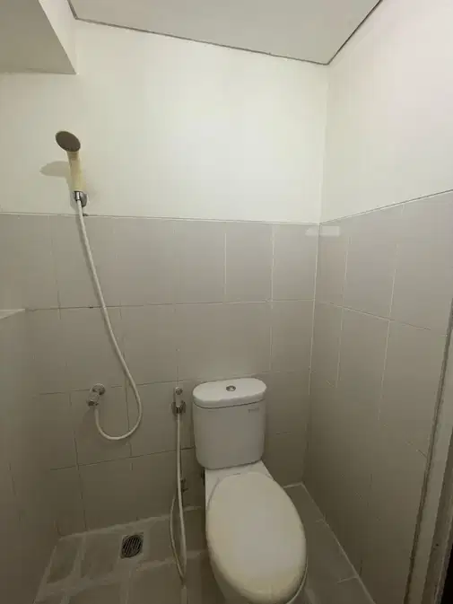2BR Apartemen Educity Tower Harvard, Furnished with Pool View