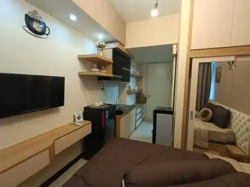 Fully Furnished Studio Apartment with City View