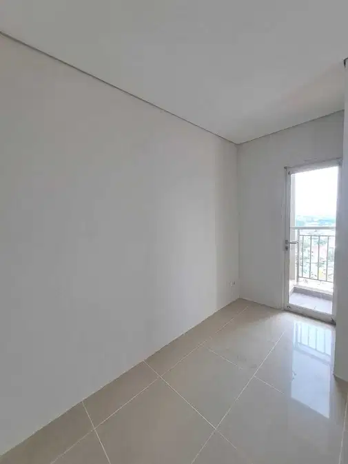 2BR Hook Unfurnished Apartment at Madison Park Podomoro City