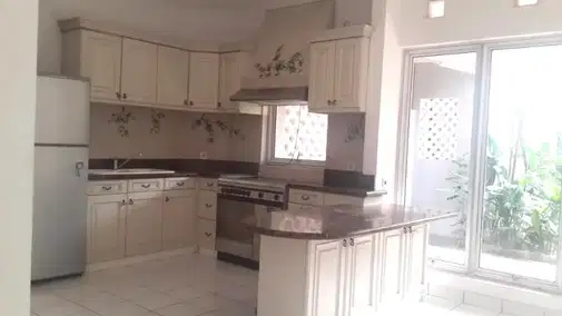 Modern Two-Story House Near International Schools and Mosque