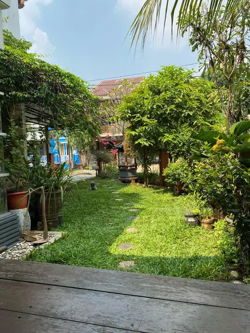 2-поверховий будинок у кластері Taman Puspa, Harapan Indah Bekasi