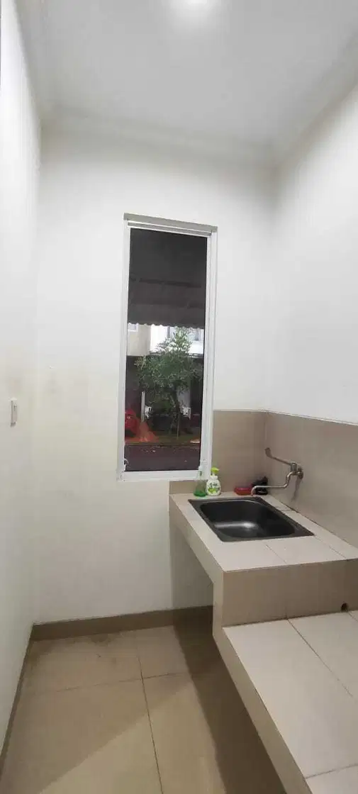 Malibu 2 Gading Serpong - 2 Bedroom Semi Furnished House